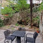 Leon Mostar