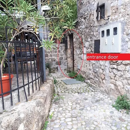 Leon Apartamento Mostar