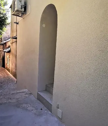 Διαμέρισμα Leon